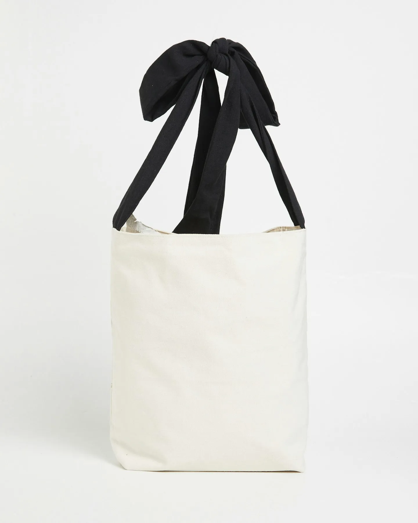 Alice In The Eve Bow Tote - Asst | SurfStitch