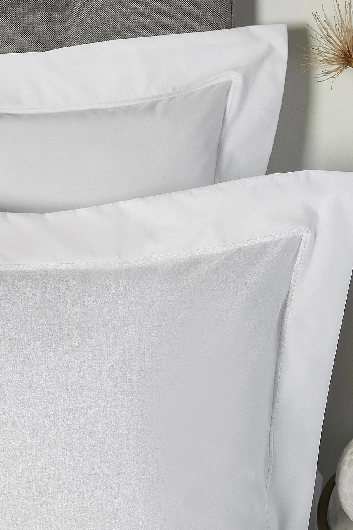 Bedding | 'Baratta' 100% Cotton Duvet Cover Set | Appletree