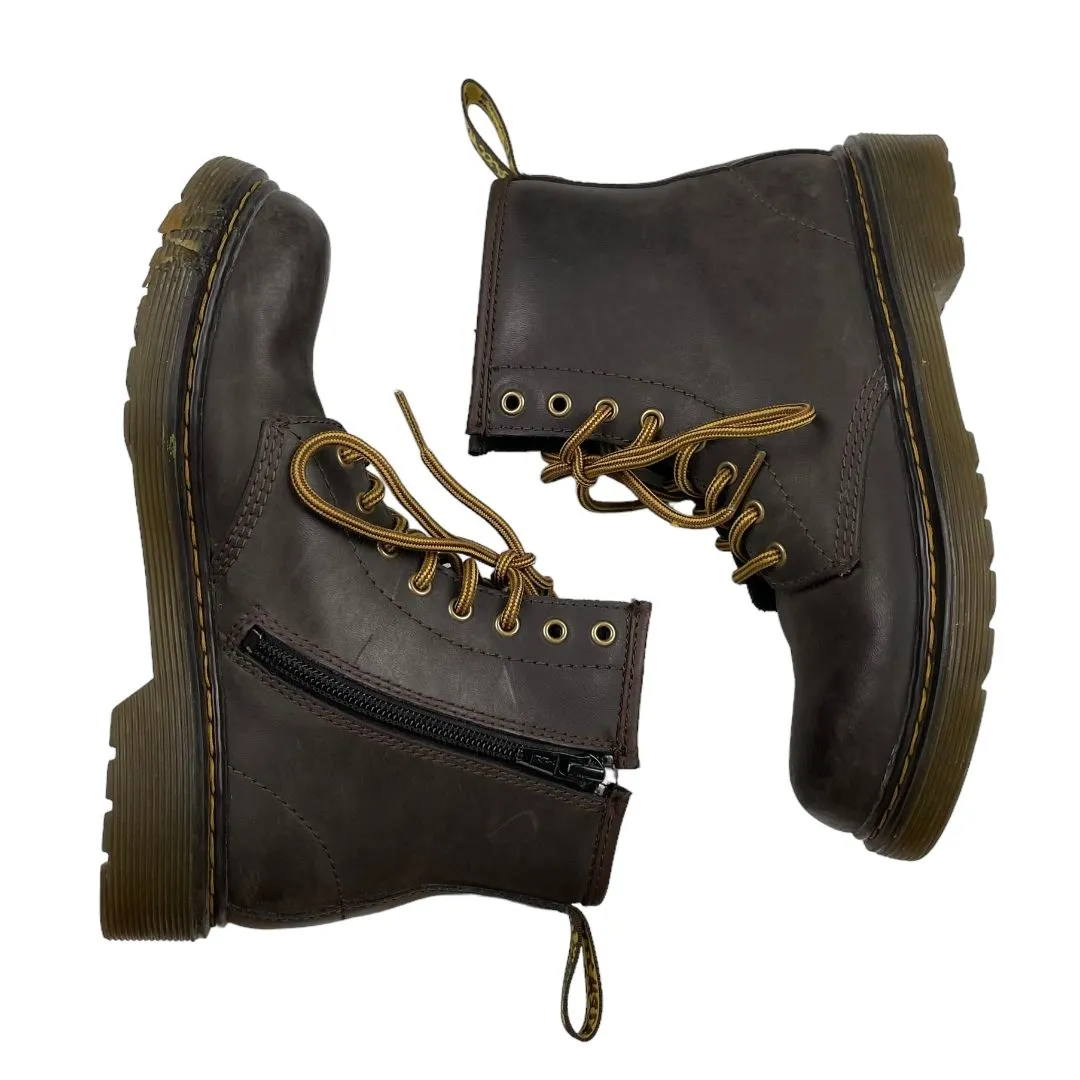 Bota Corta  DR MARTENS  Color Marron Talle 33