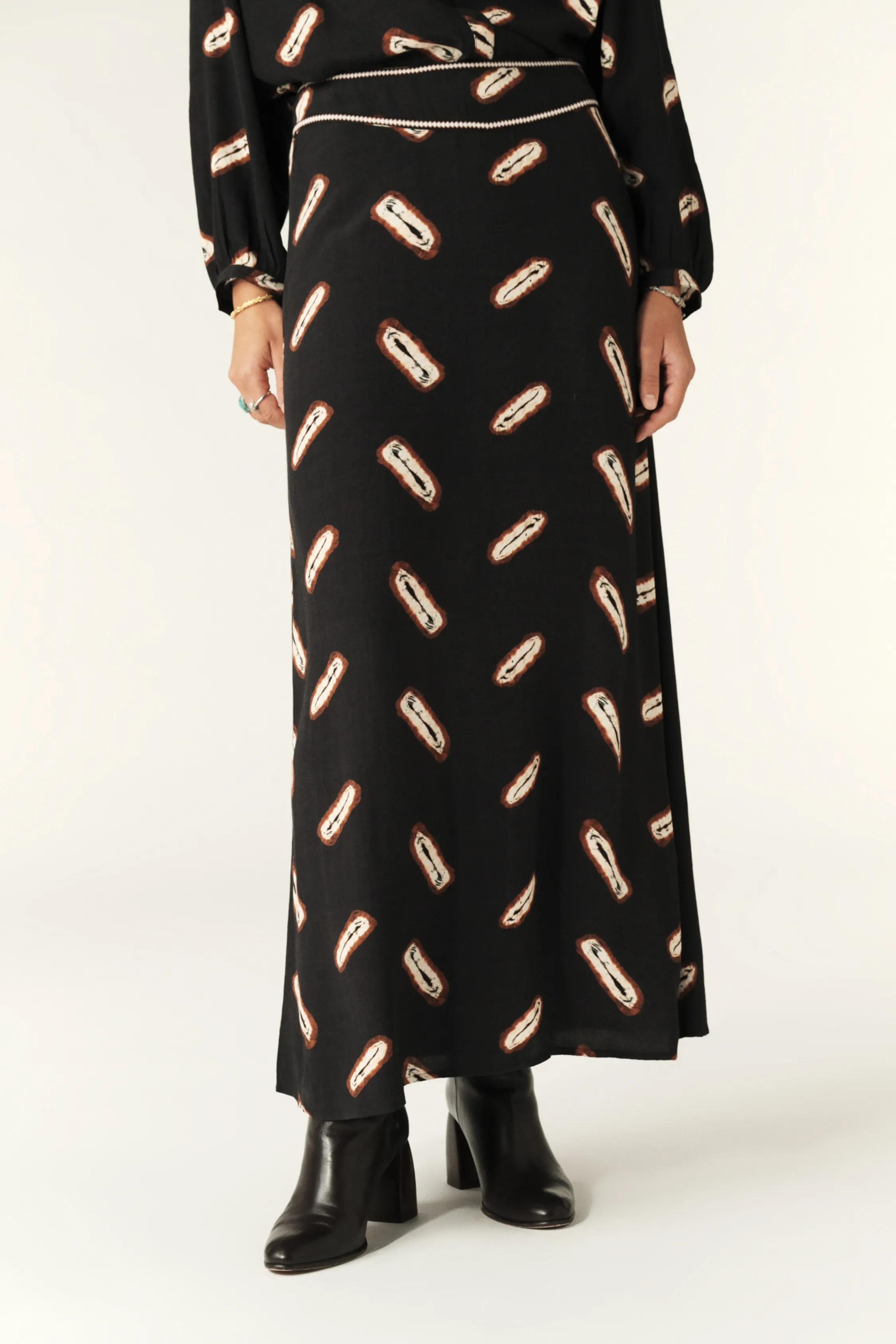 CAYREL long flowing skirt