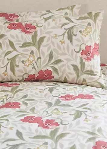 Dreams & Drapes Red Sandringham Duvet Cover Set | Kaleidoscope