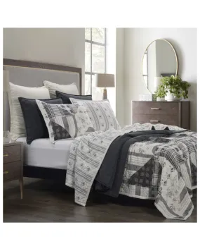 HiEnd Accents Black Patchwork Prairie Reversible 3-Piece Full/Queen Quilt Set