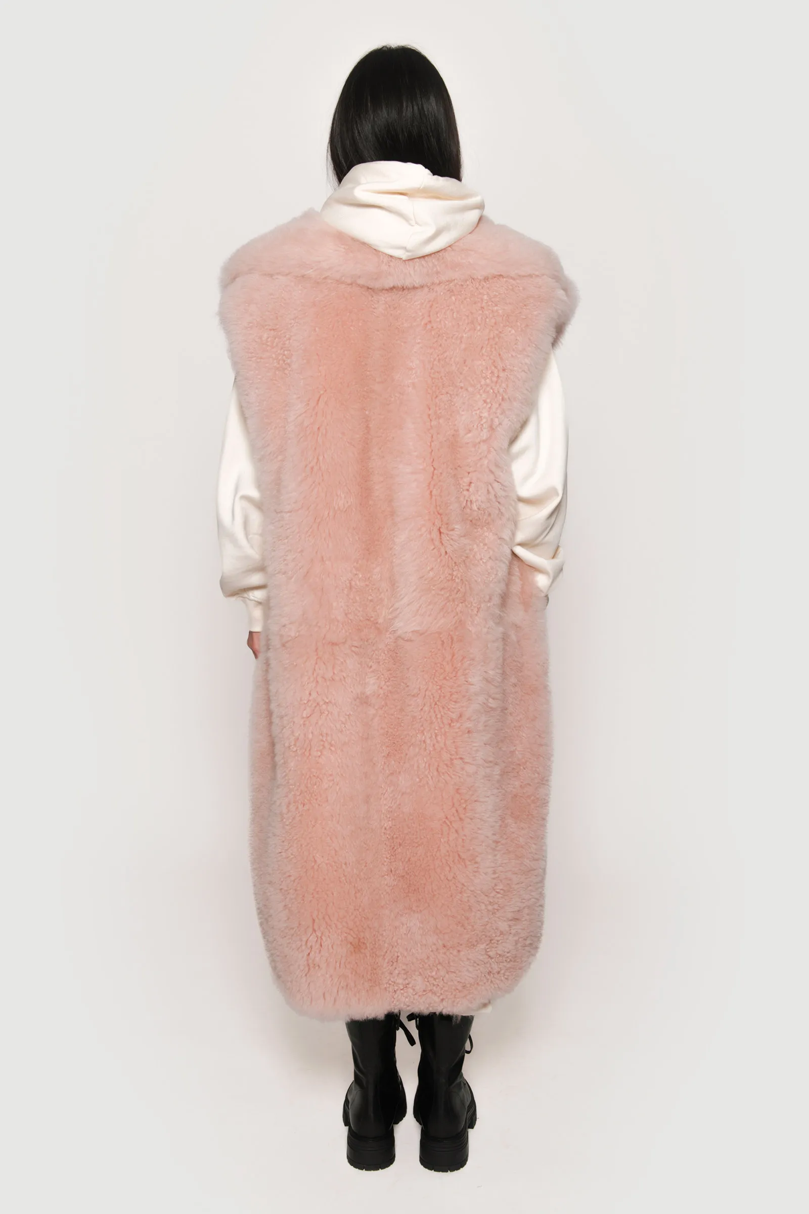 --Long mohair pink vest-