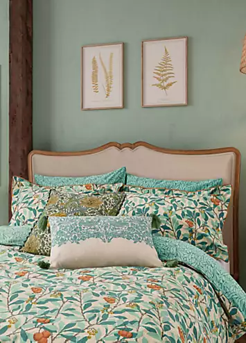 Morris & Co Arbutus 100% Cotton Percale 200 Thread Count Duvet Cover Set | Kaleidoscope