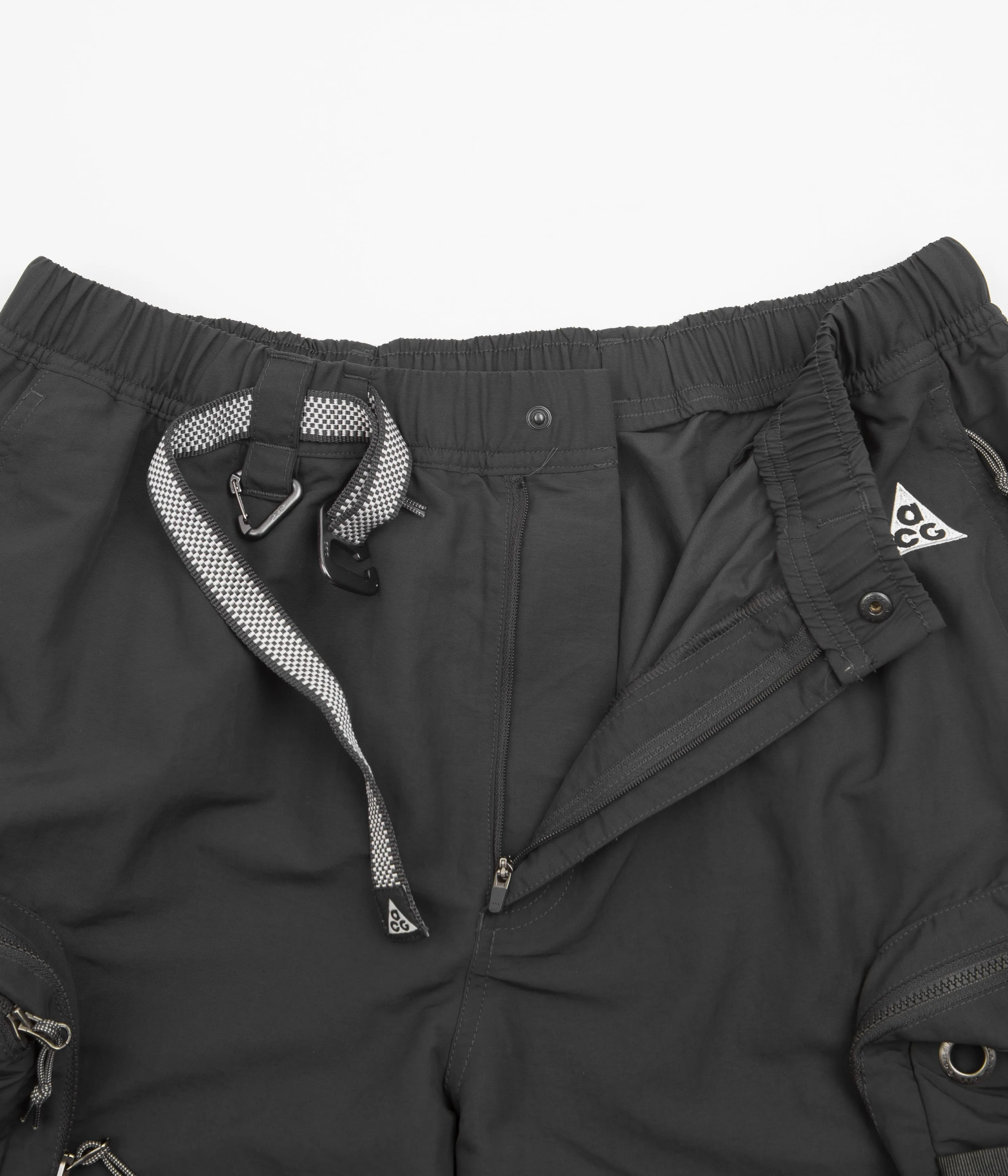 Nike ACG Snowgrass Cargo Shorts - Dark Smoke Grey / Summit White / Summit White