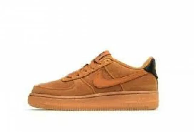 NIKE AIR FORCE 1 GRADE SCHOOL US SIZE 5 Y