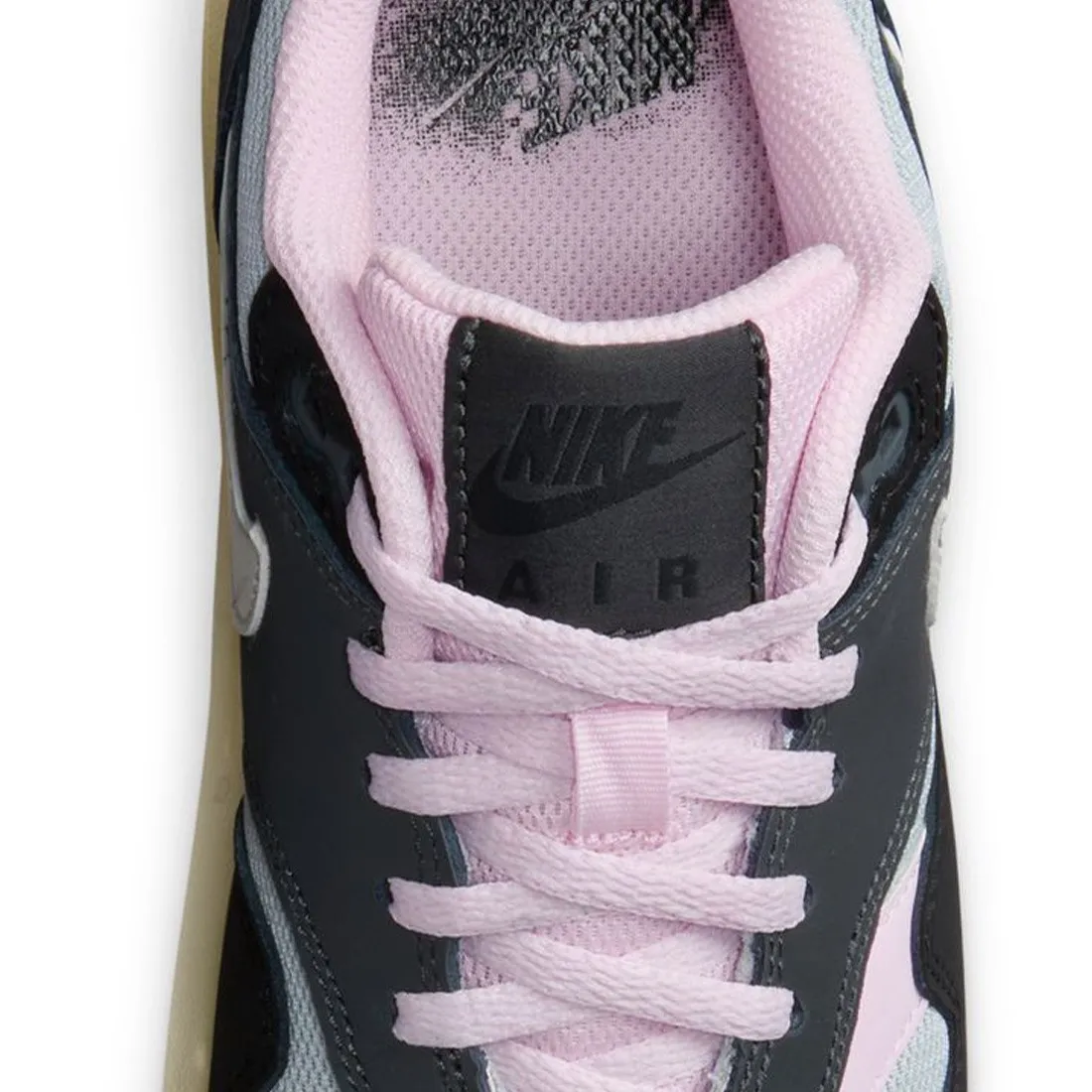 Nike Big Kids Air Max 1 (black / summit white-anthracite-pink foam )