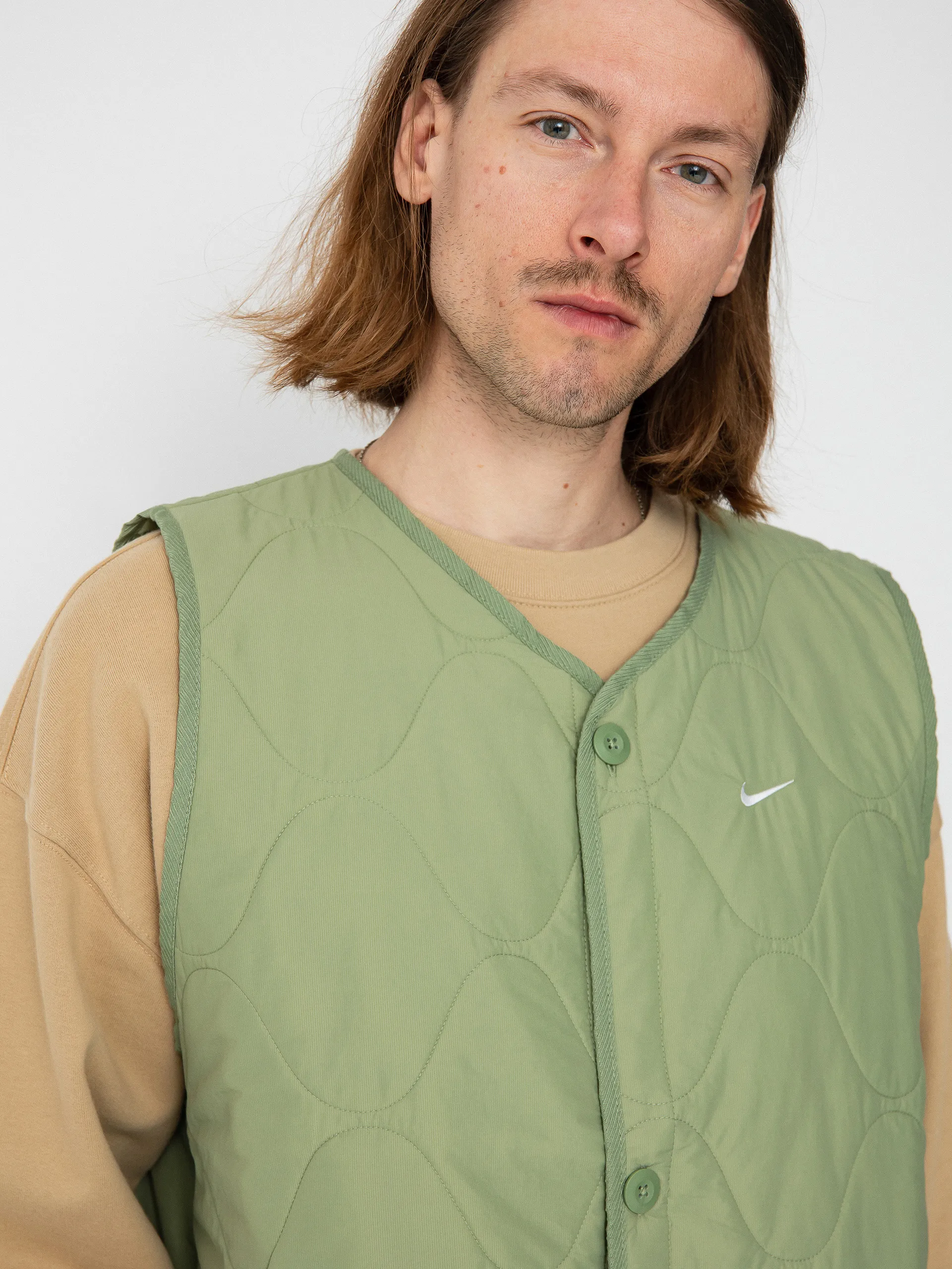 Nike SB Wvn Insulated Military Vest (oil green/white)