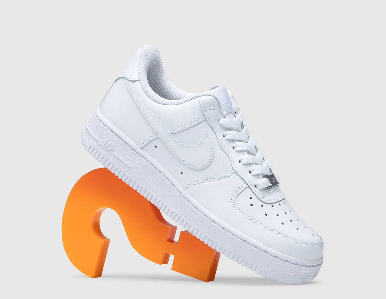 Nike Women's Air Force 1 '07 / White