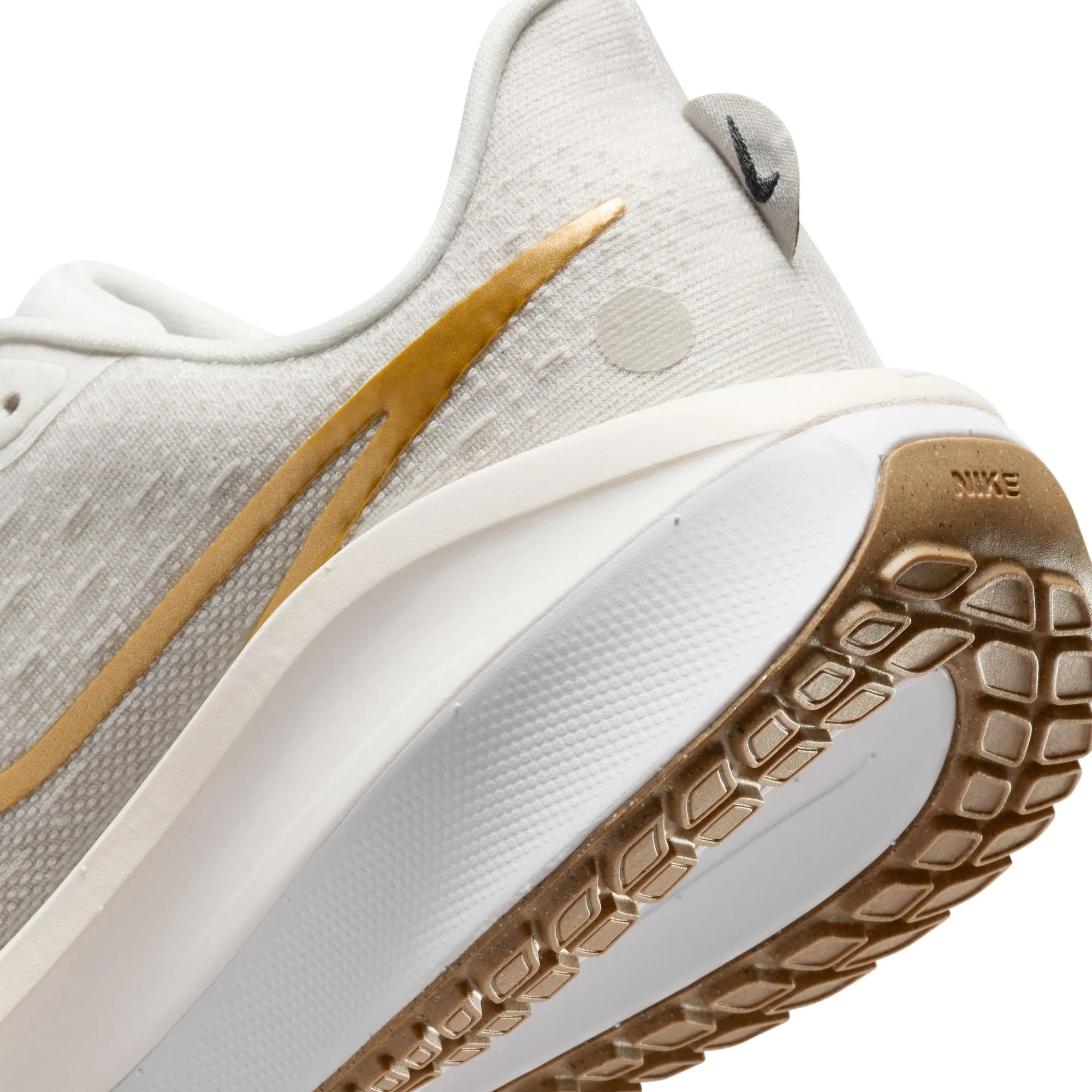 Nike Women's Vomero 17 Running Shoes Phantom / Light Bone / Sail / Metallic Gold