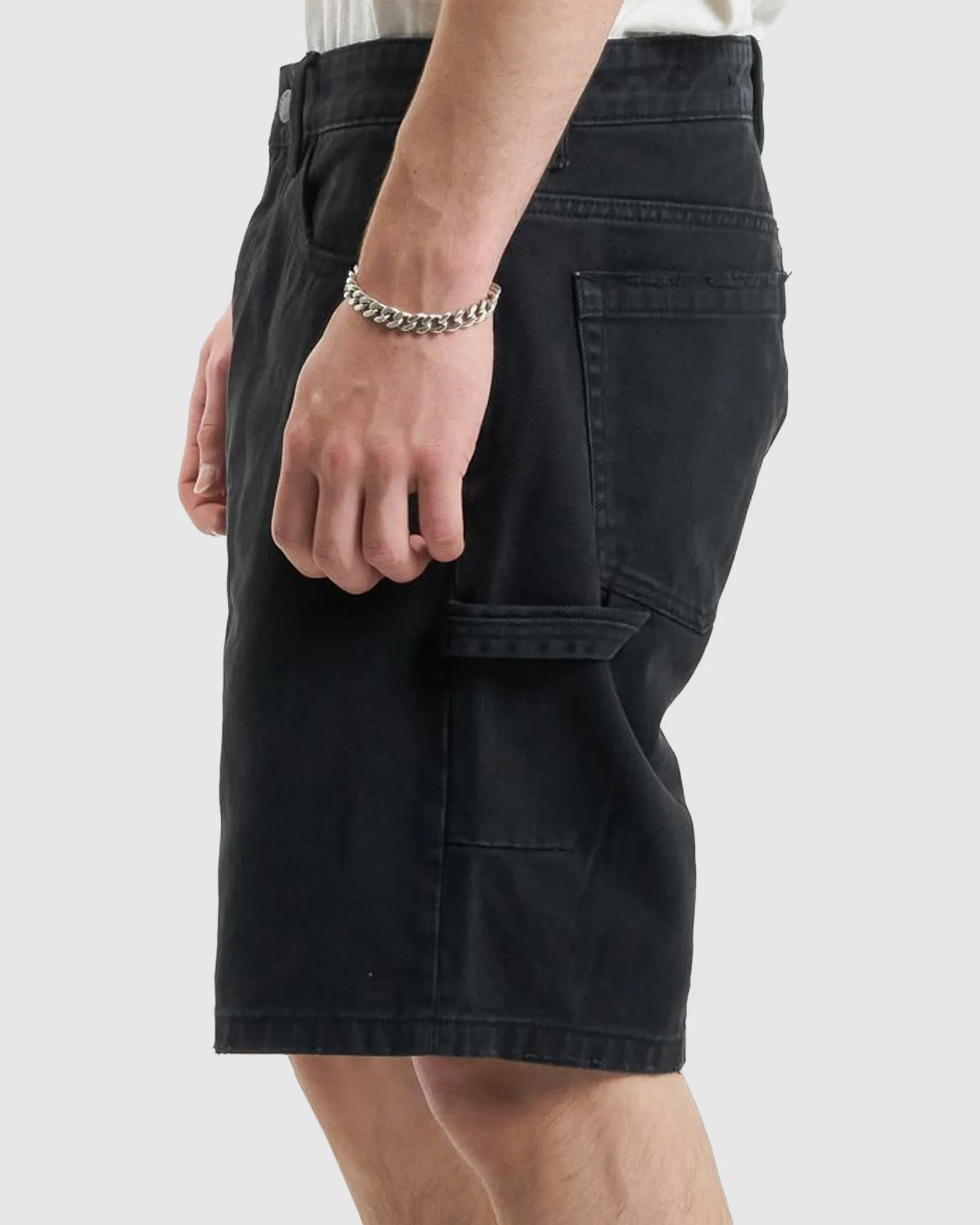 SLACKER DENIM SHORT