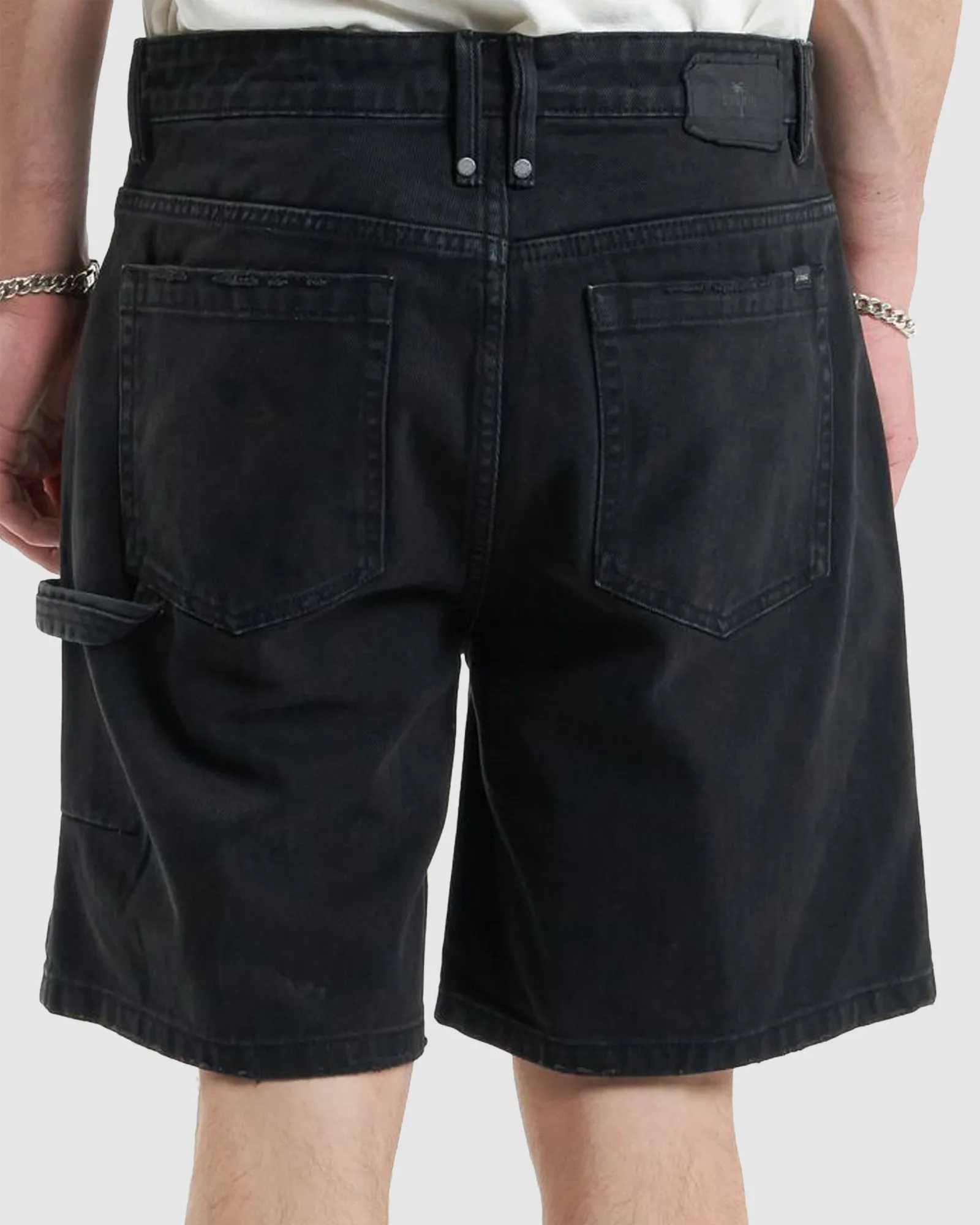 SLACKER DENIM SHORT