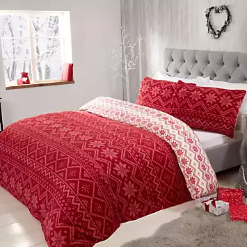 Sleepdown Red Fairisle Soft Fleece Christmas Duvet Cover Set | Kaleidoscope