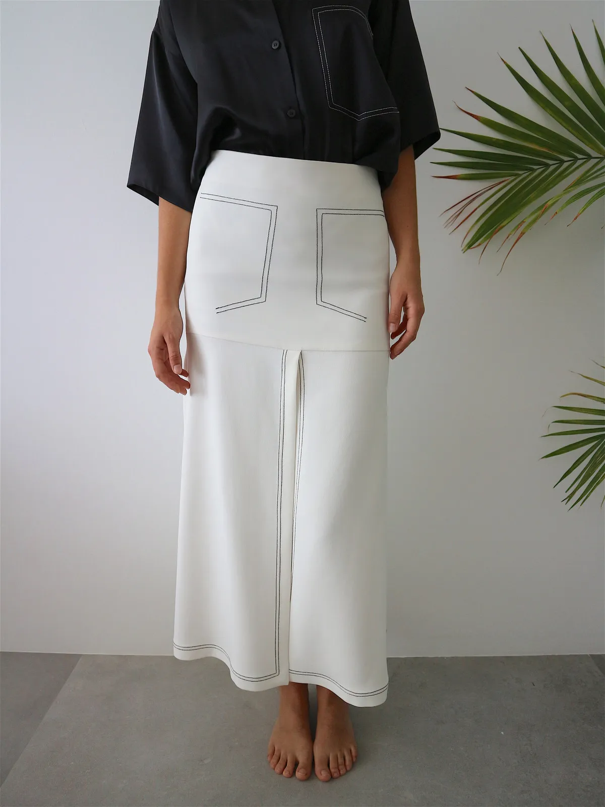 The Slit Skirt - White